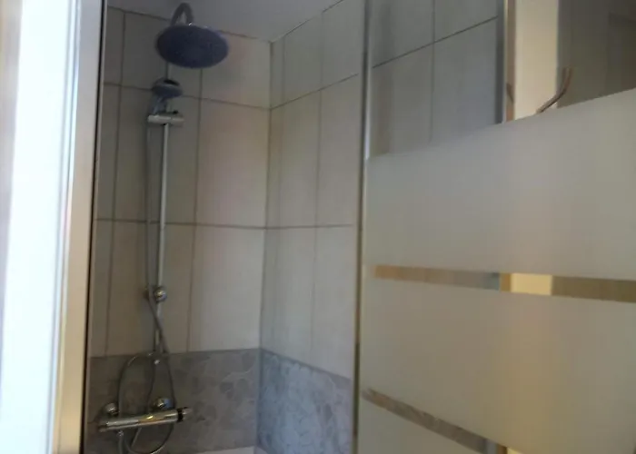 Dependance Privee Avec Entree Autonome Accommodatie bij particulieren *